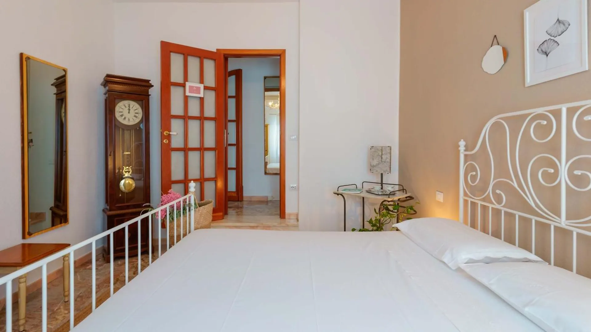 Bb 1987 Pula Bed & Breakfast