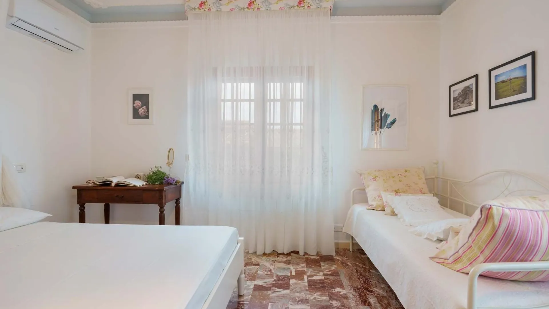 Frühstückspension Bed and Breakfast Bb 1987 Pula Italien